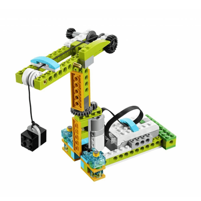 Educational Programmable Lego Crane Subscription Project